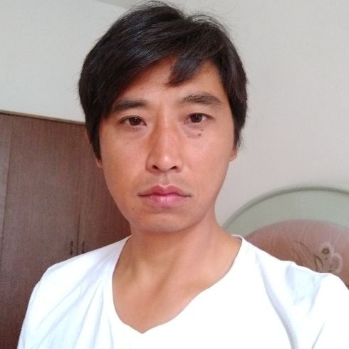 莞尔一笑的第一张照片--承德相亲服务中心