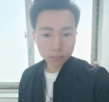 人在旅途的第一张照片--承德相亲服务中心