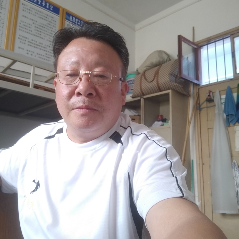 咣次次的第二张照片--承德相亲服务中心