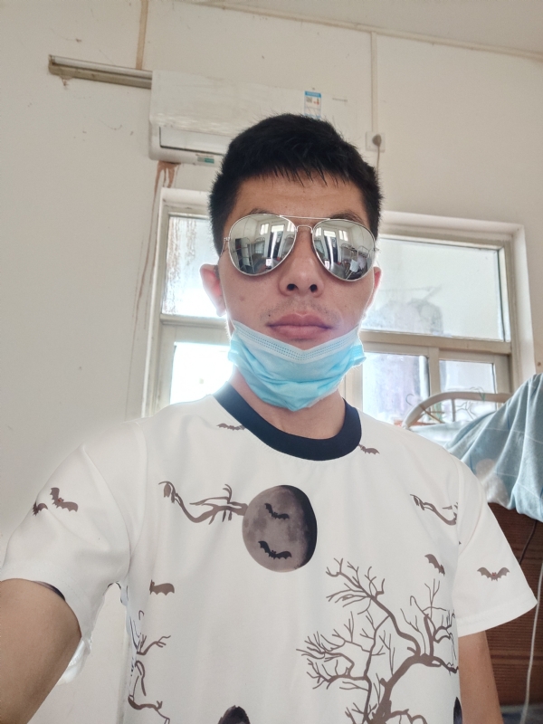馨荣的第二张照片--承德相亲服务中心