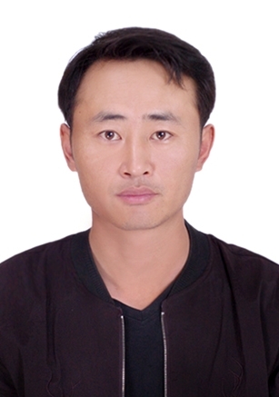 淡漠痕的第二张照片--承德相亲服务中心
