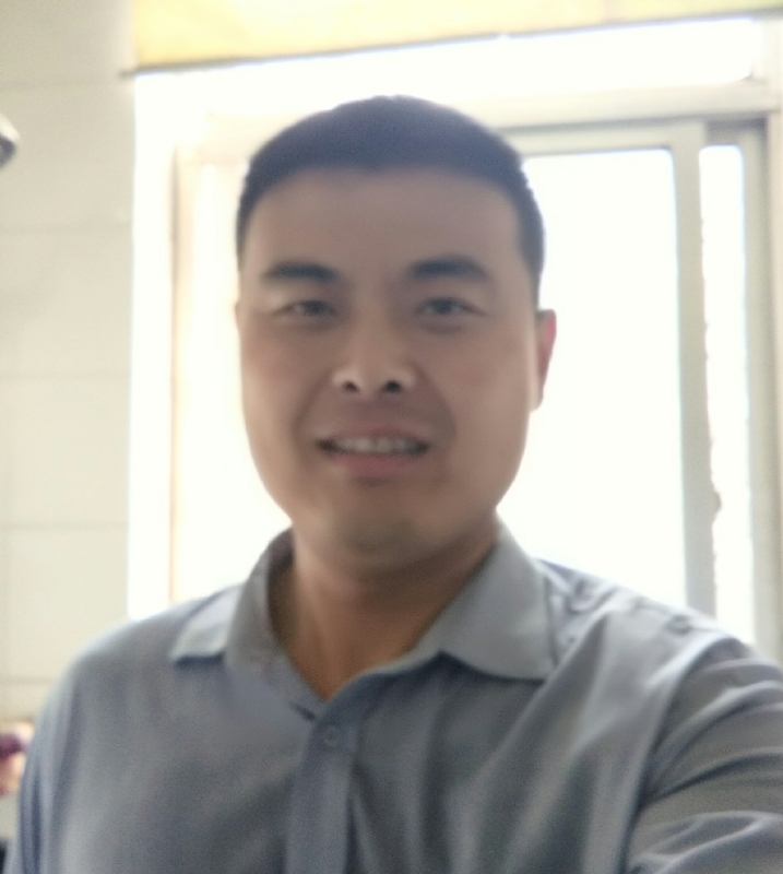 李伟的第一张照片--承德相亲服务中心