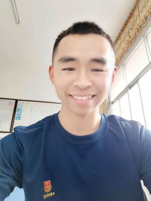 超超的第一张照片--承德相亲服务中心