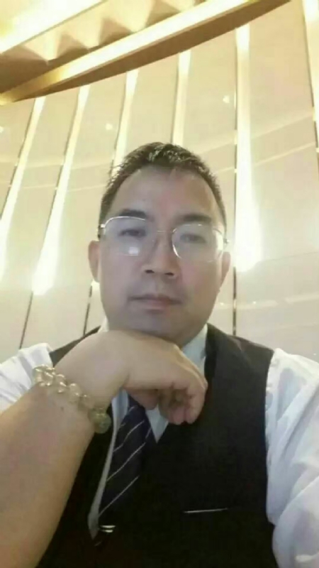 wen哥的第一张照片--承德相亲服务中心