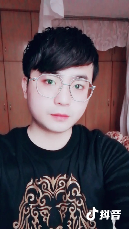 哎呦哥哥的第二张照片--承德相亲服务中心