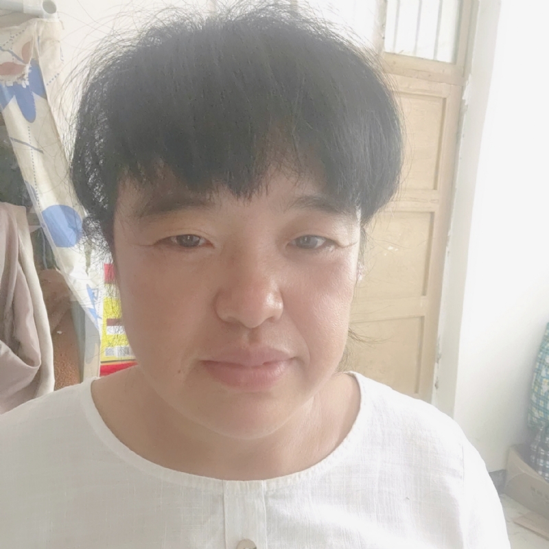 二妮的第一张照片--承德相亲服务中心