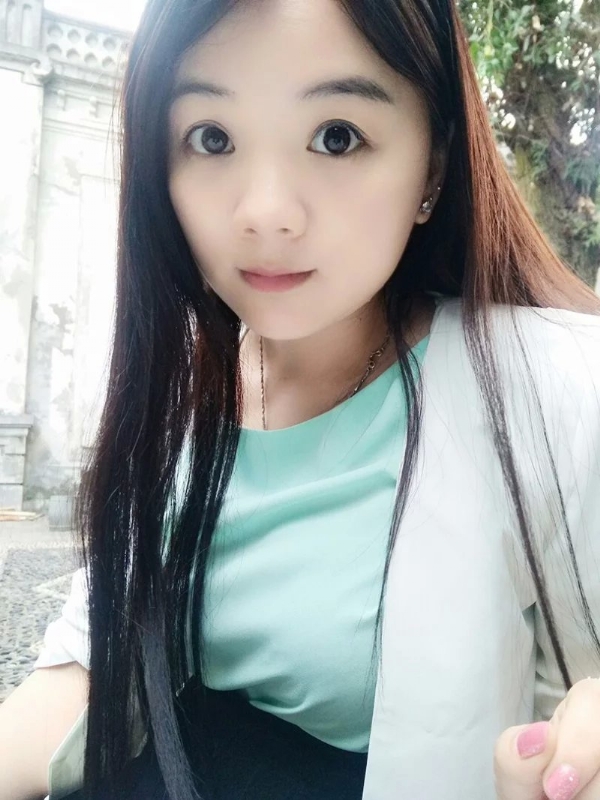 钟情的第一张照片--承德相亲服务中心
