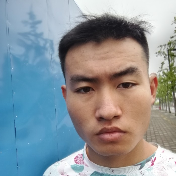爱一个哦的第一张照片--承德相亲服务中心