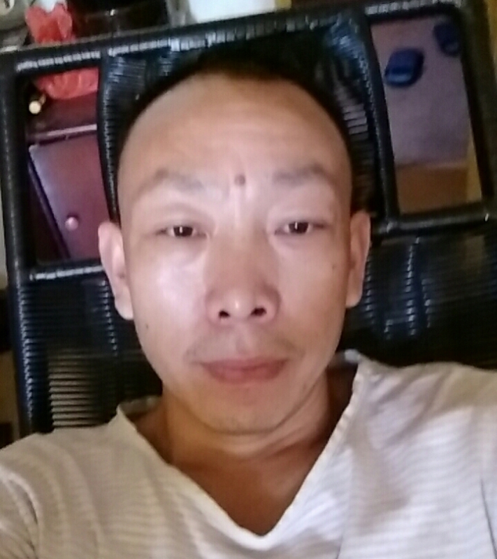 寻爱的第一张照片--承德相亲服务中心