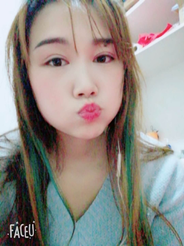 艾薇的第二张照片--承德相亲服务中心