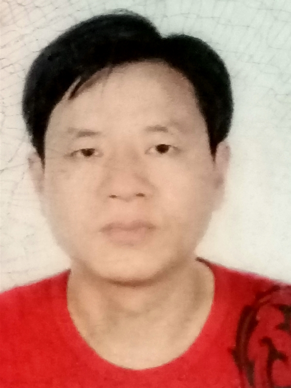 深拥你入怀的第二张照片--承德相亲服务中心