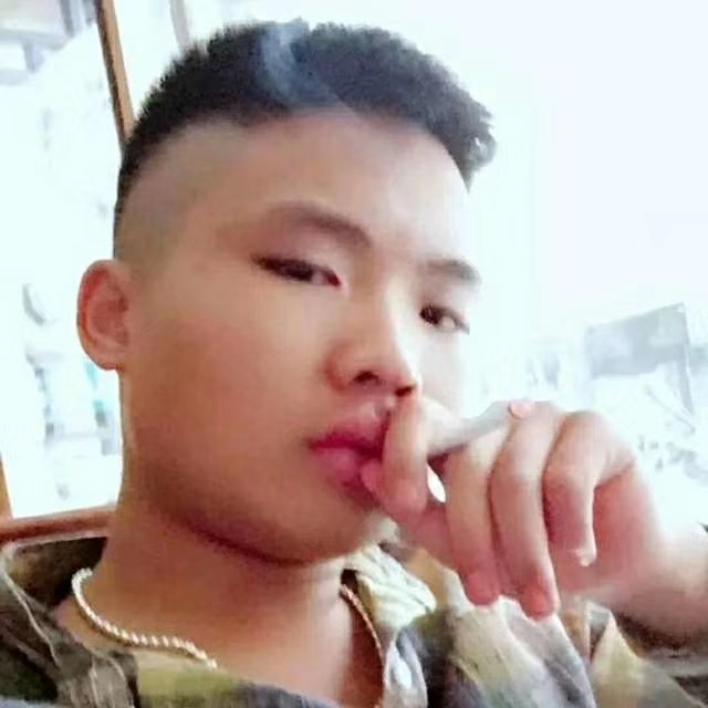 比比曾_的第一张照片--承德相亲服务中心