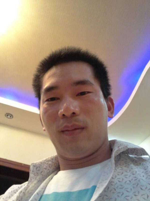 你好呀的第一张照片--承德相亲服务中心