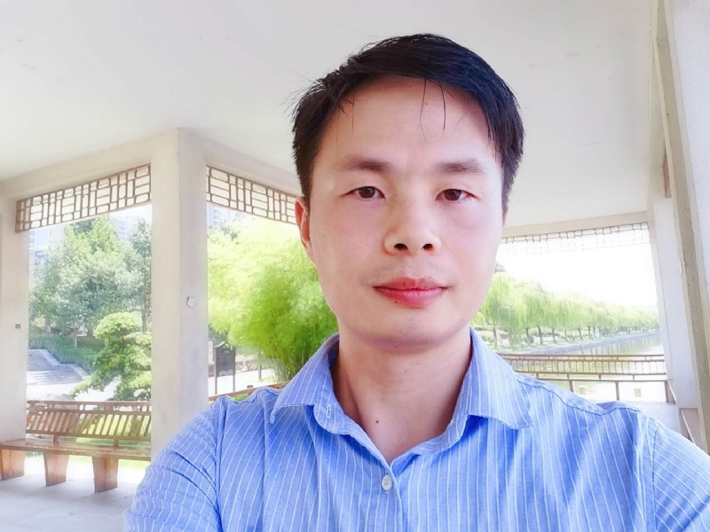 小艾同学的第一张照片--承德相亲服务中心