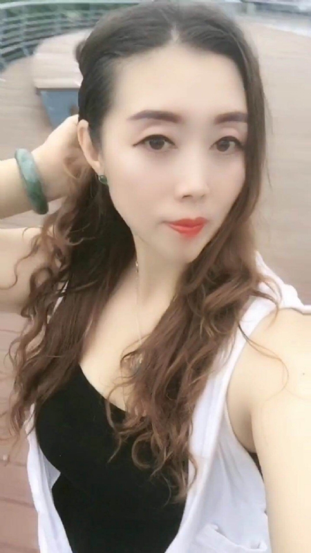 雨蝶的第三张照片--承德相亲服务中心