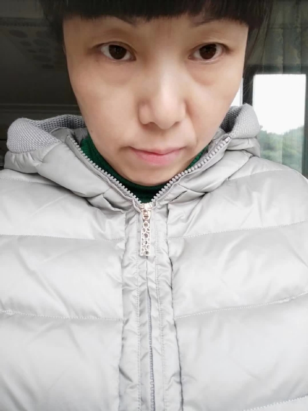 一抹幽蓝的第一张照片--承德相亲服务中心