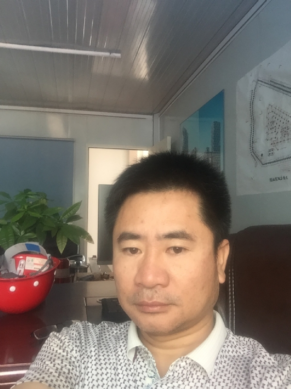 一步之遥的第一张照片--承德相亲服务中心