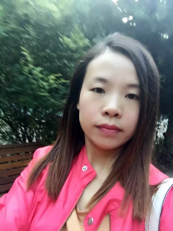 褪色的回忆的第一张照片--承德相亲服务中心