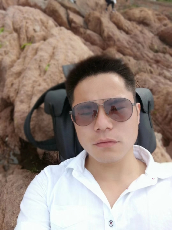 易听的第二张照片--承德相亲服务中心