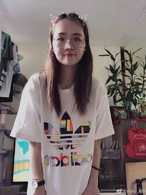 丁美洁的第一张照片--承德相亲服务中心