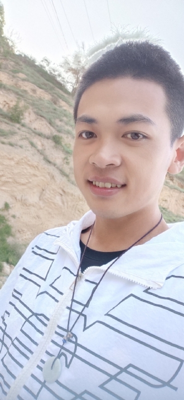 小辉的第一张照片--承德相亲服务中心