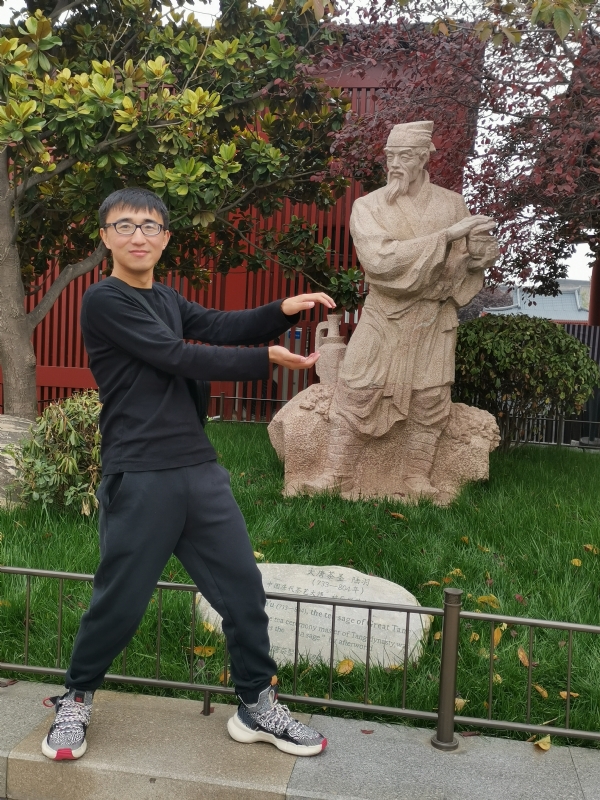 蜗牛壳的第一张照片--承德相亲服务中心