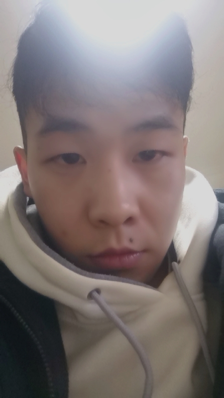 辉会灰的第一张照片--承德相亲服务中心