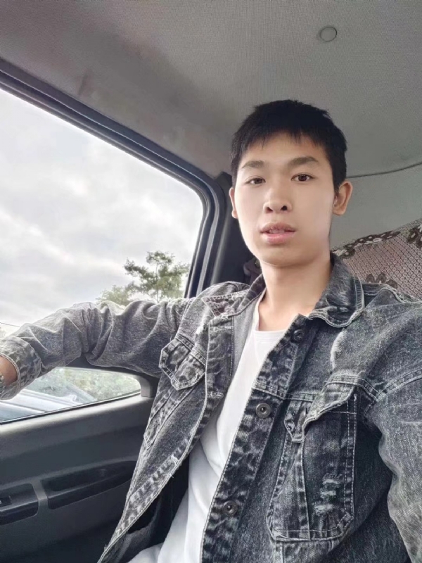 康康的第一张照片--承德相亲服务中心