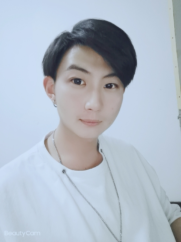 漠然的第一张照片--承德相亲服务中心
