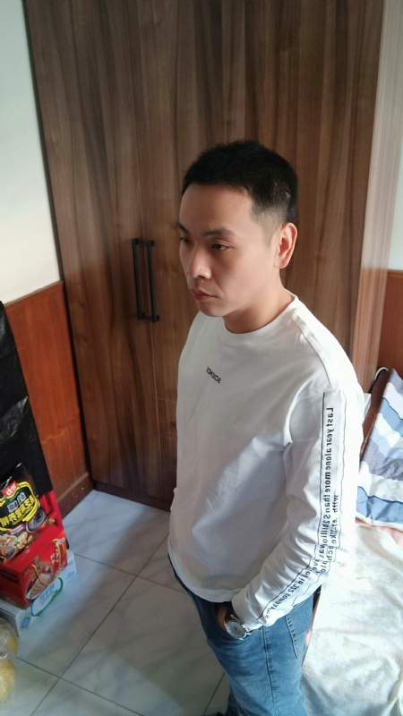 没有蜡笔的小航的第一张照片--承德相亲服务中心