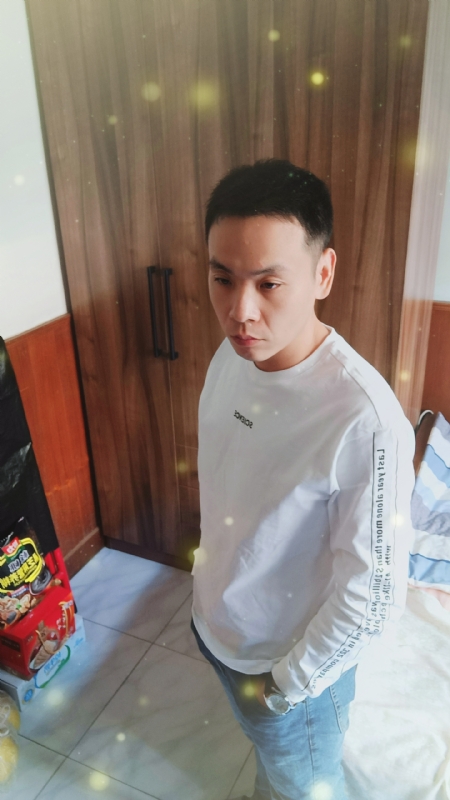 没有蜡笔的小航的第三张照片--承德相亲服务中心