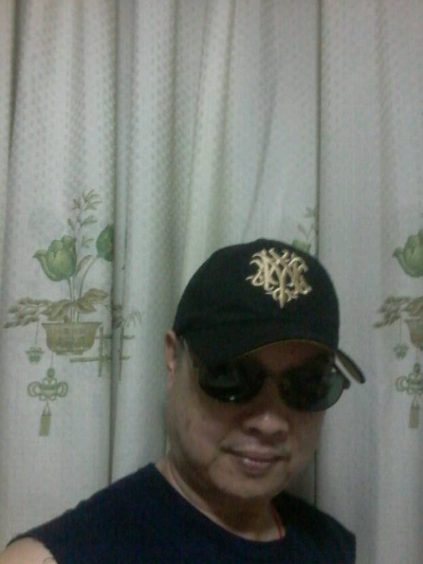 时尚厨男的第一张照片--承德相亲服务中心