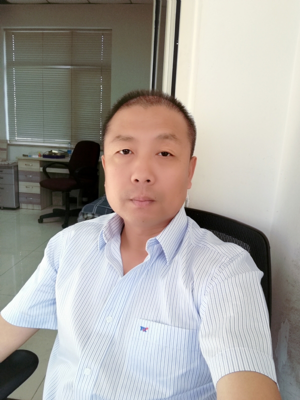 刘爱军的第一张照片--承德相亲服务中心