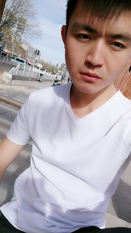 未来可期的我的第一张照片--承德相亲服务中心