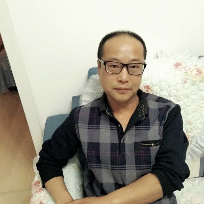 大海的第一张照片--承德相亲服务中心