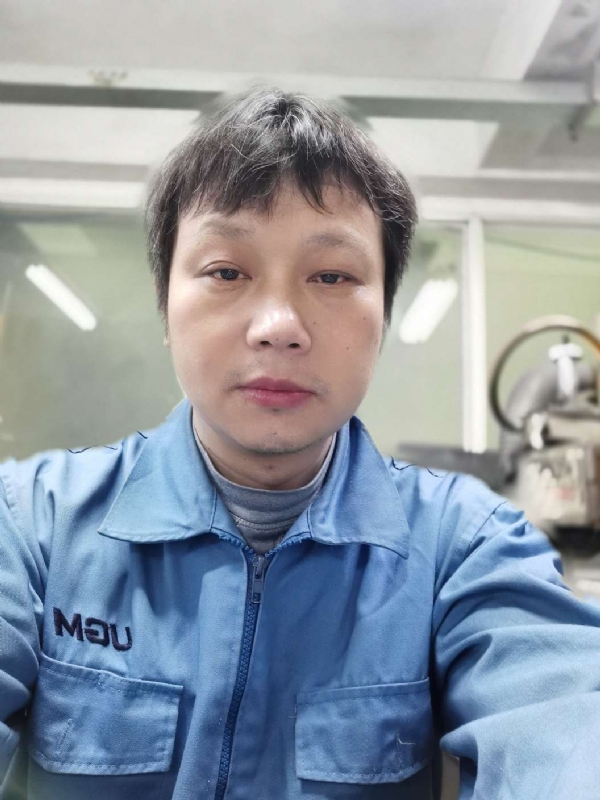 伤心人的第一张照片--承德相亲服务中心