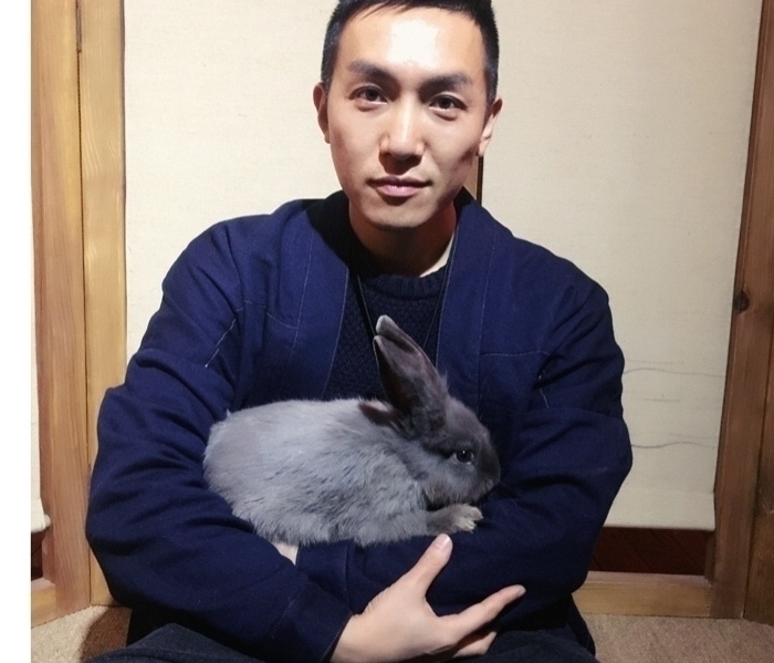 简单人生的第一张照片--承德相亲服务中心