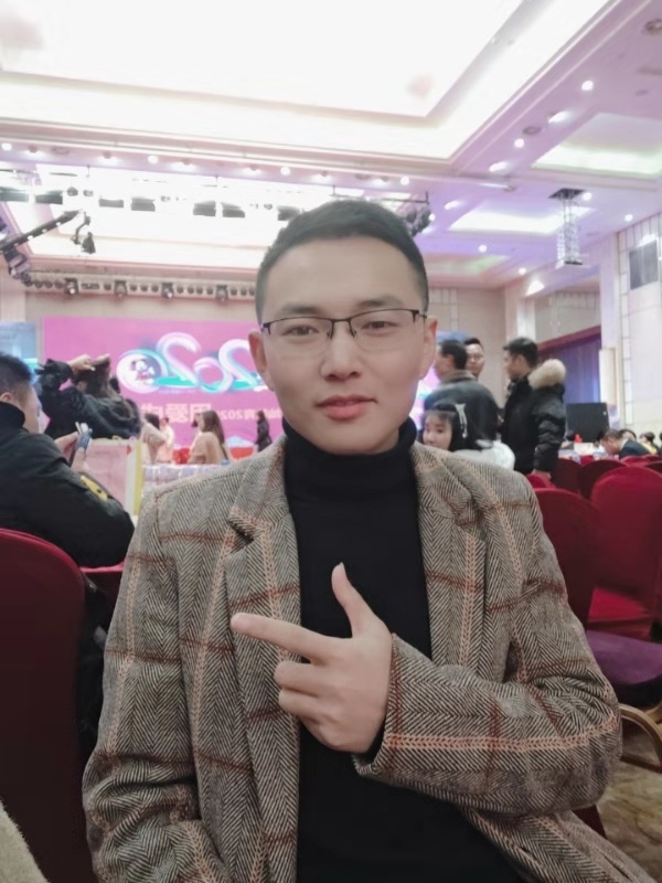 遇见不一样的自己的第一张照片--承德相亲服务中心