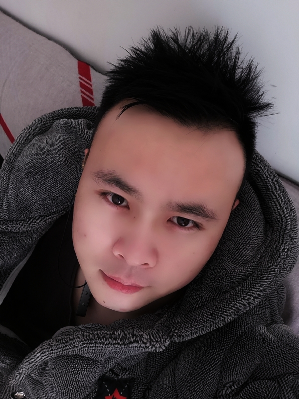 明明的第一张照片--承德相亲服务中心