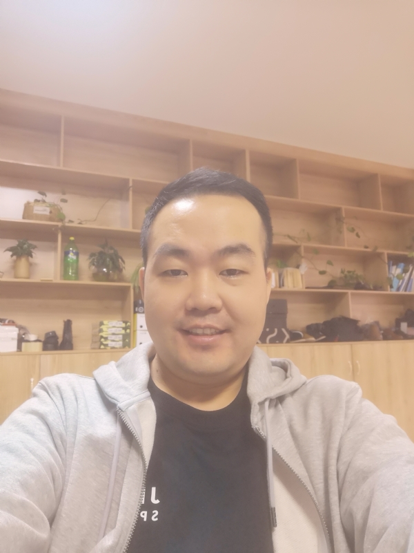 carl的第一张照片--承德相亲服务中心