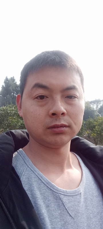 亲亲抱抱我爱你的第一张照片--承德相亲服务中心