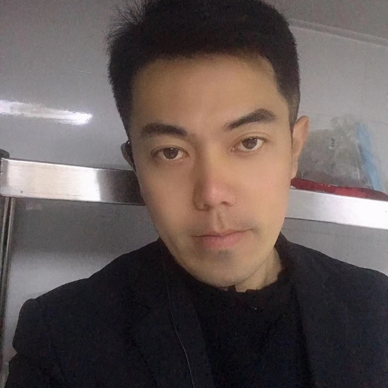 李龙的第二张照片--承德相亲服务中心