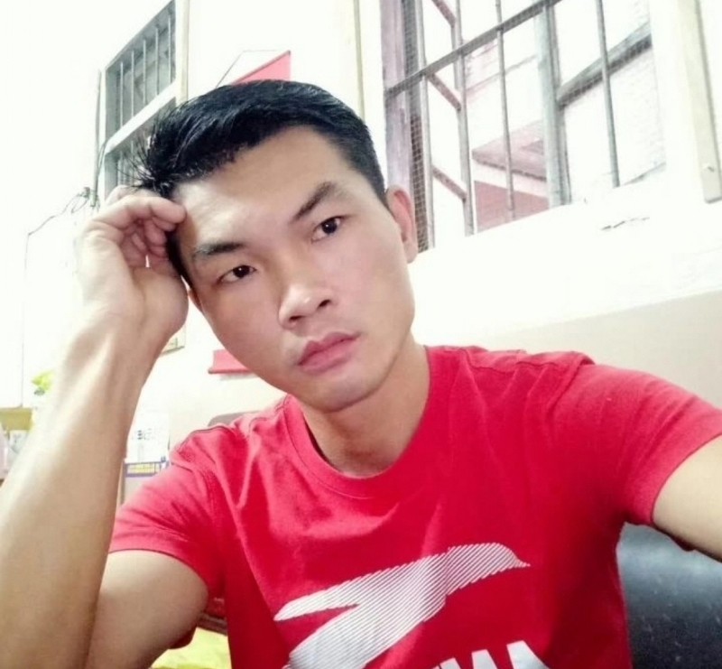 英俊的台灯的第一张照片--承德相亲服务中心