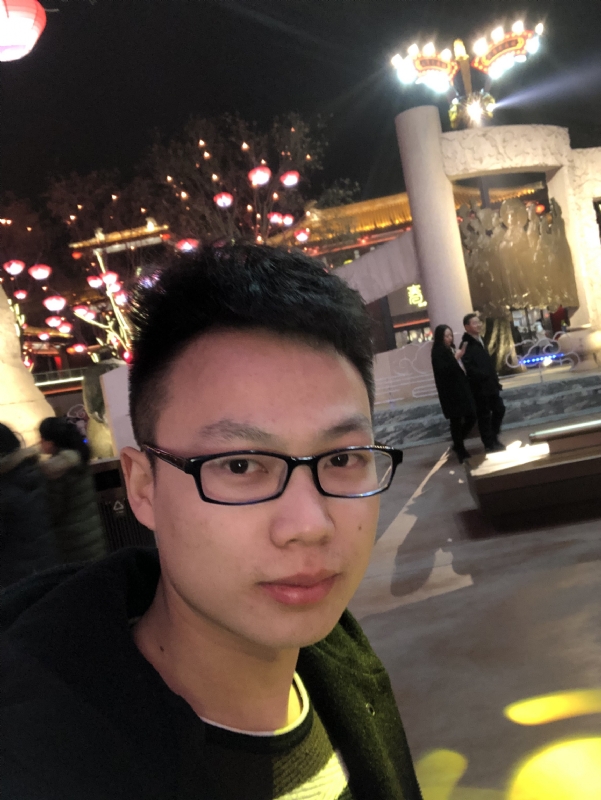 吃葡萄不吐葡萄皮的第一张照片--承德相亲服务中心