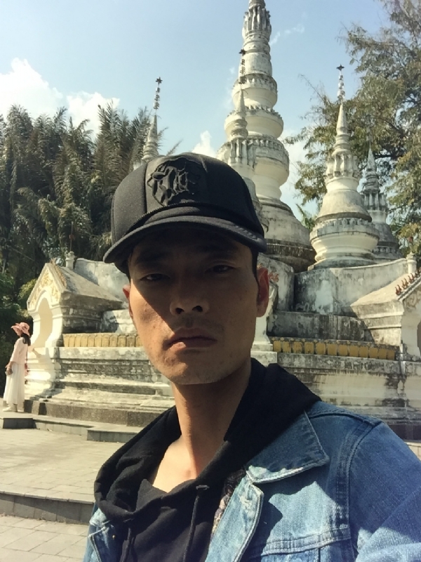 非诚勿扰的第一张照片--承德相亲服务中心