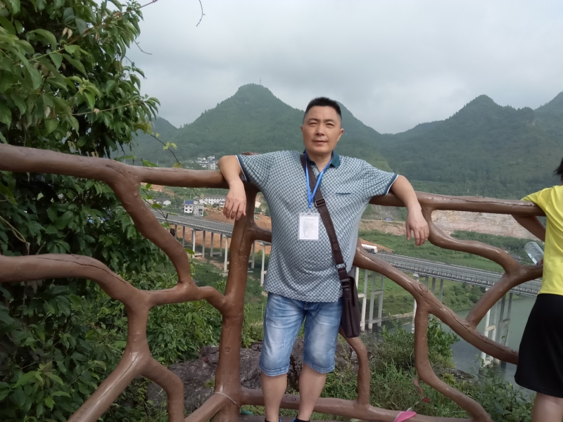 岁月无声的第一张照片--承德相亲服务中心