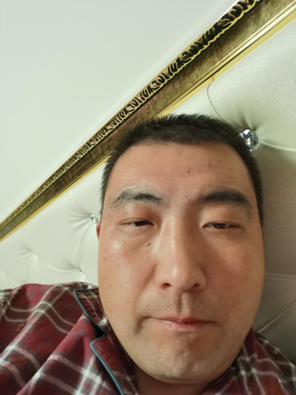 紫夜的第一张照片--承德相亲服务中心