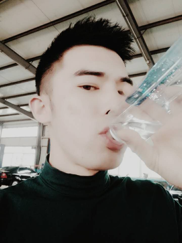 期待那一年旅行的第一张照片--承德相亲服务中心