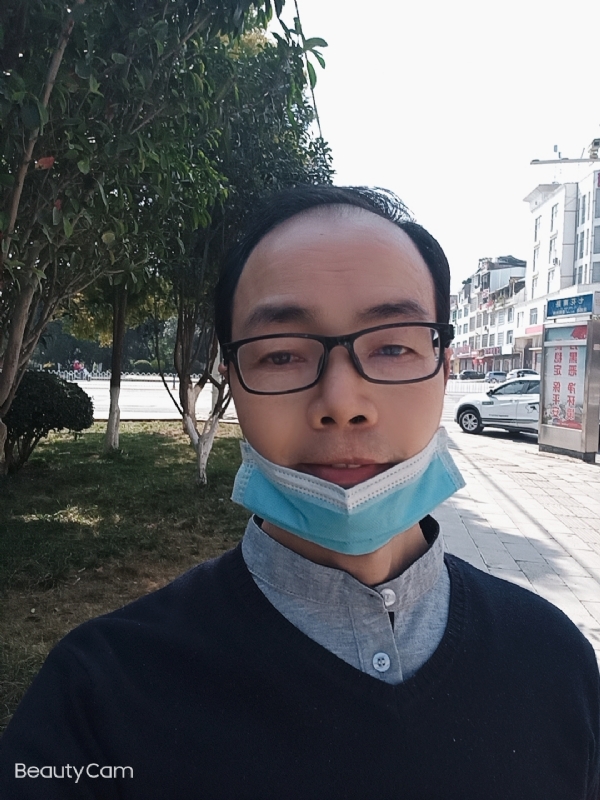 开心生活的第一张照片--承德相亲服务中心
