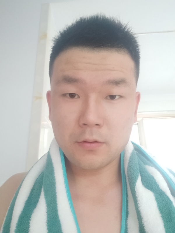 海滨的第一张照片--承德相亲服务中心